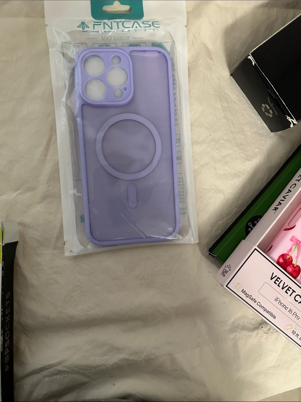 Lavender MagSafe-Compatible Silicone iPhone Case for iPhone 15 ProMax NWT